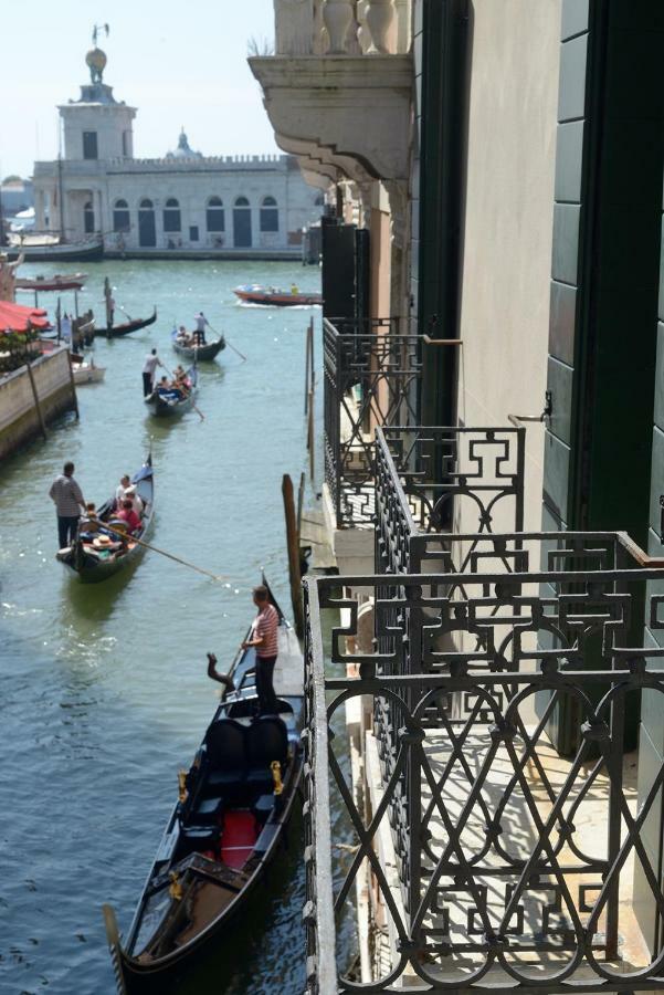 Deluxe Double or Twin Room Canal View,834781499:JPEG