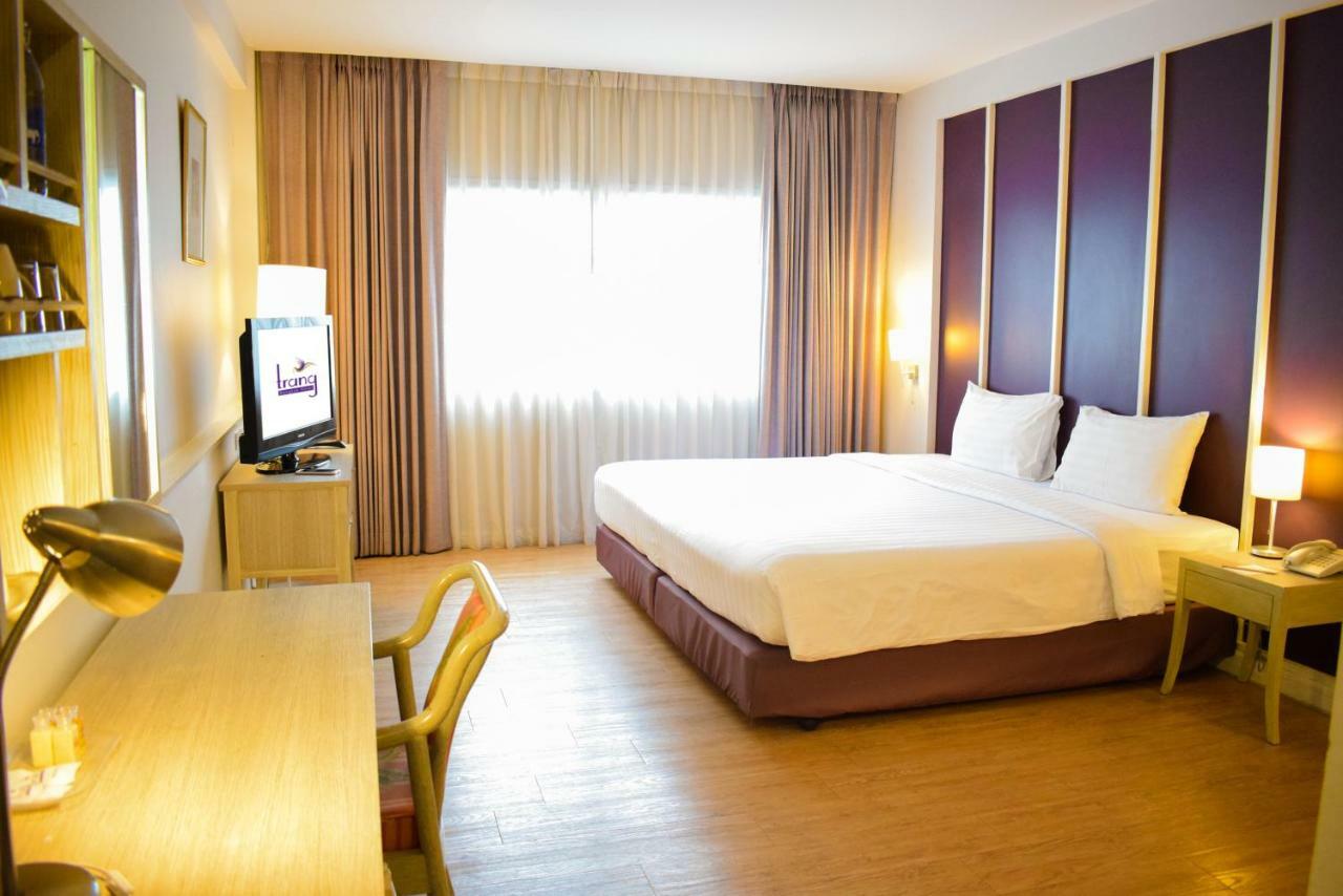 Deluxe Double or Twin Room,753032186:JPEG
