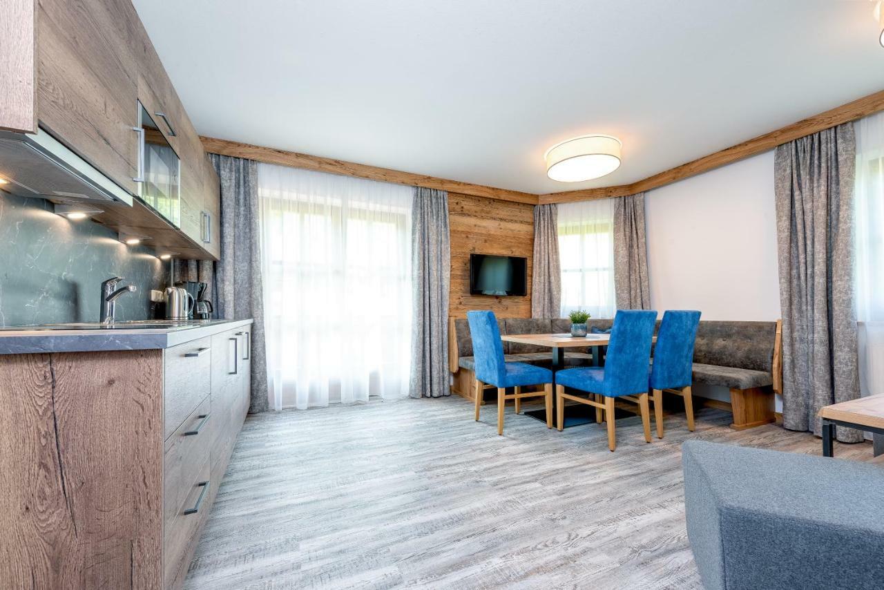 Two-Bedroom Apartment,835339427:JPEG