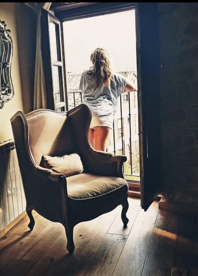 Standard Double Room Views,835490378:JPEG