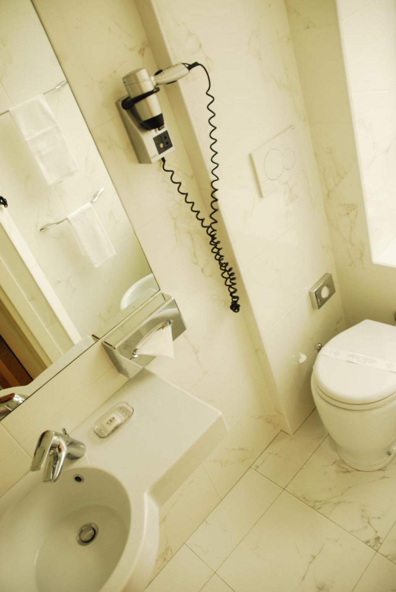 Quarto Individual Standard