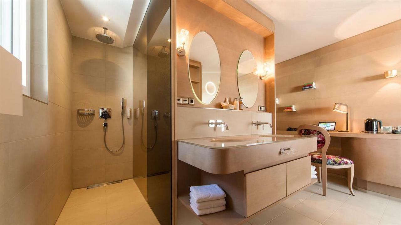 Deluxe Double Room Balcony