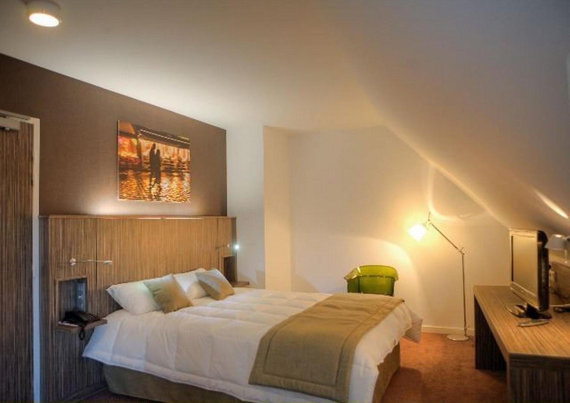 Classic Double Room,1215151198:JPEG