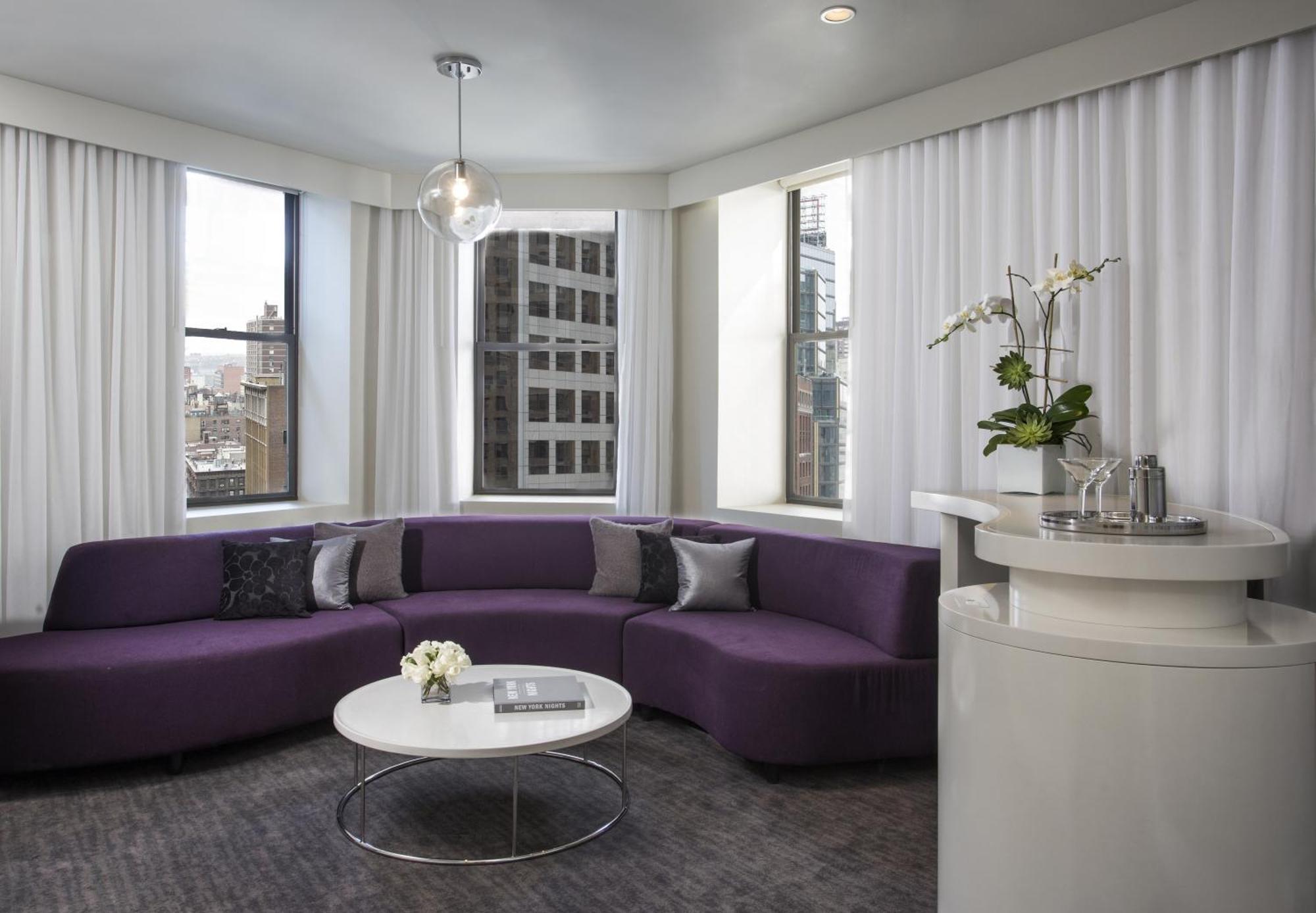 One-Bedroom King Suite Platinum