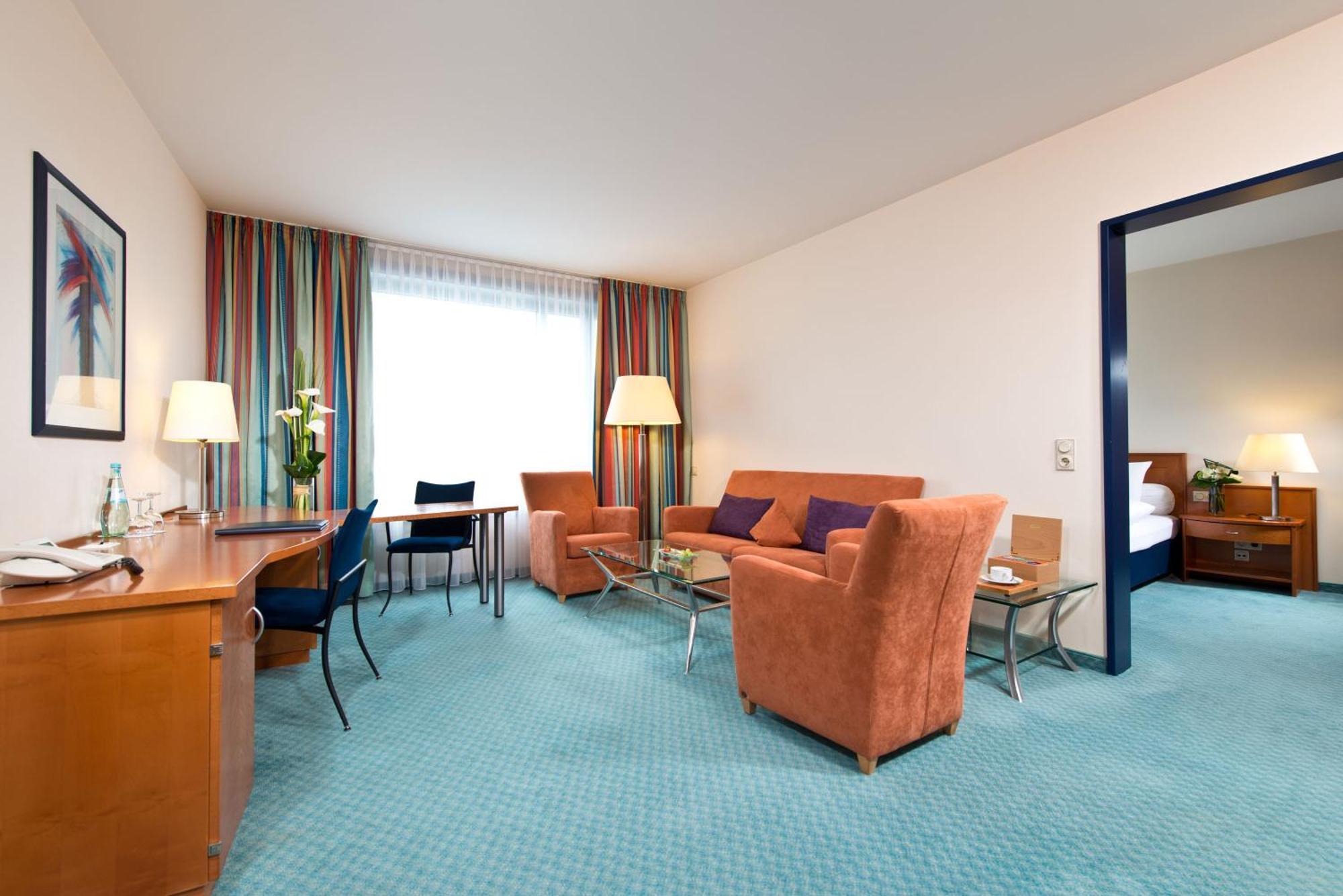 Master Suite,840953219:JPEG