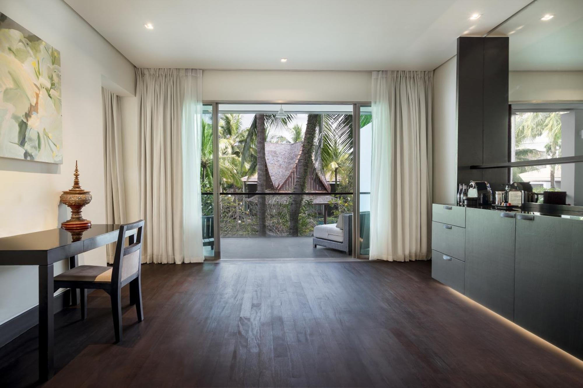 Palm Suite,1588074359:JPEG