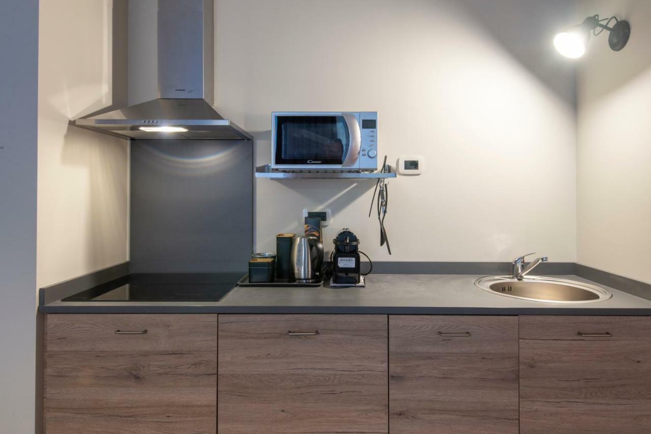 Studio Apartment