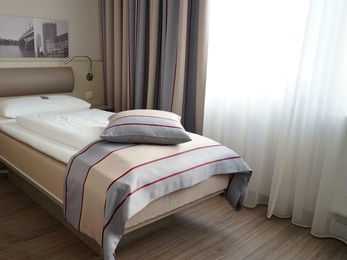 Superior Single Room