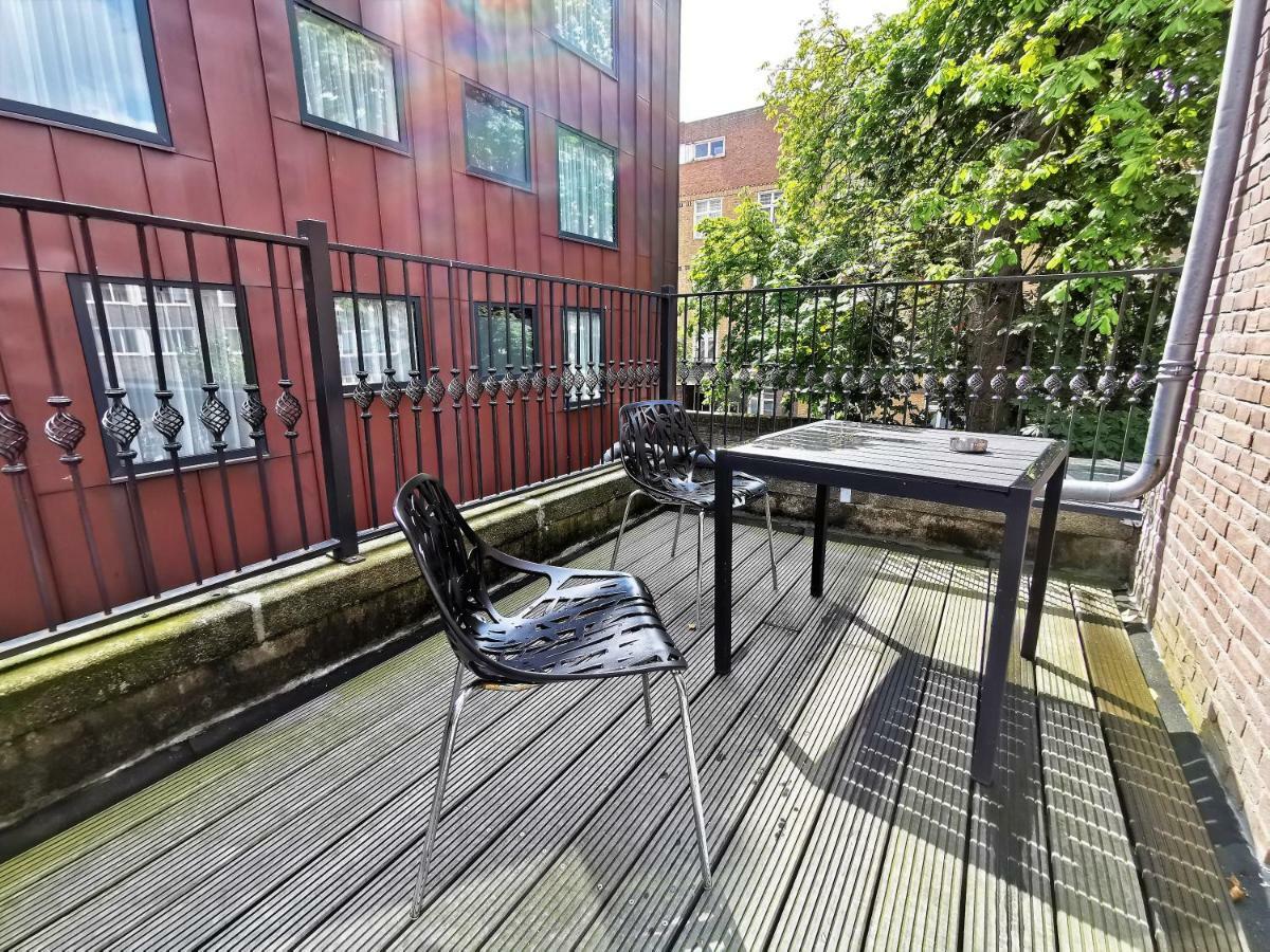 Deluxe Twin Room Balcony