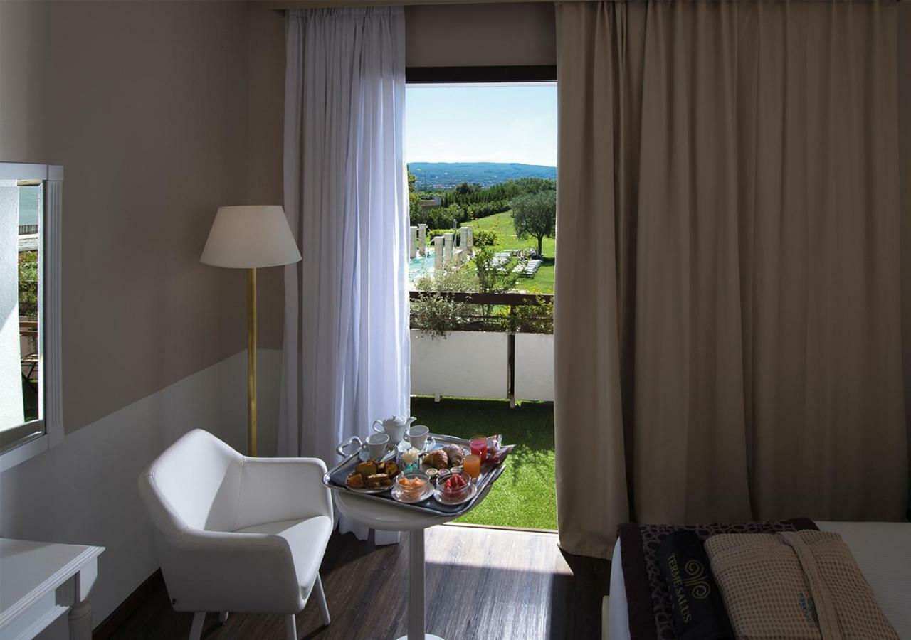 Deluxe Double Room Spa Access Pool View