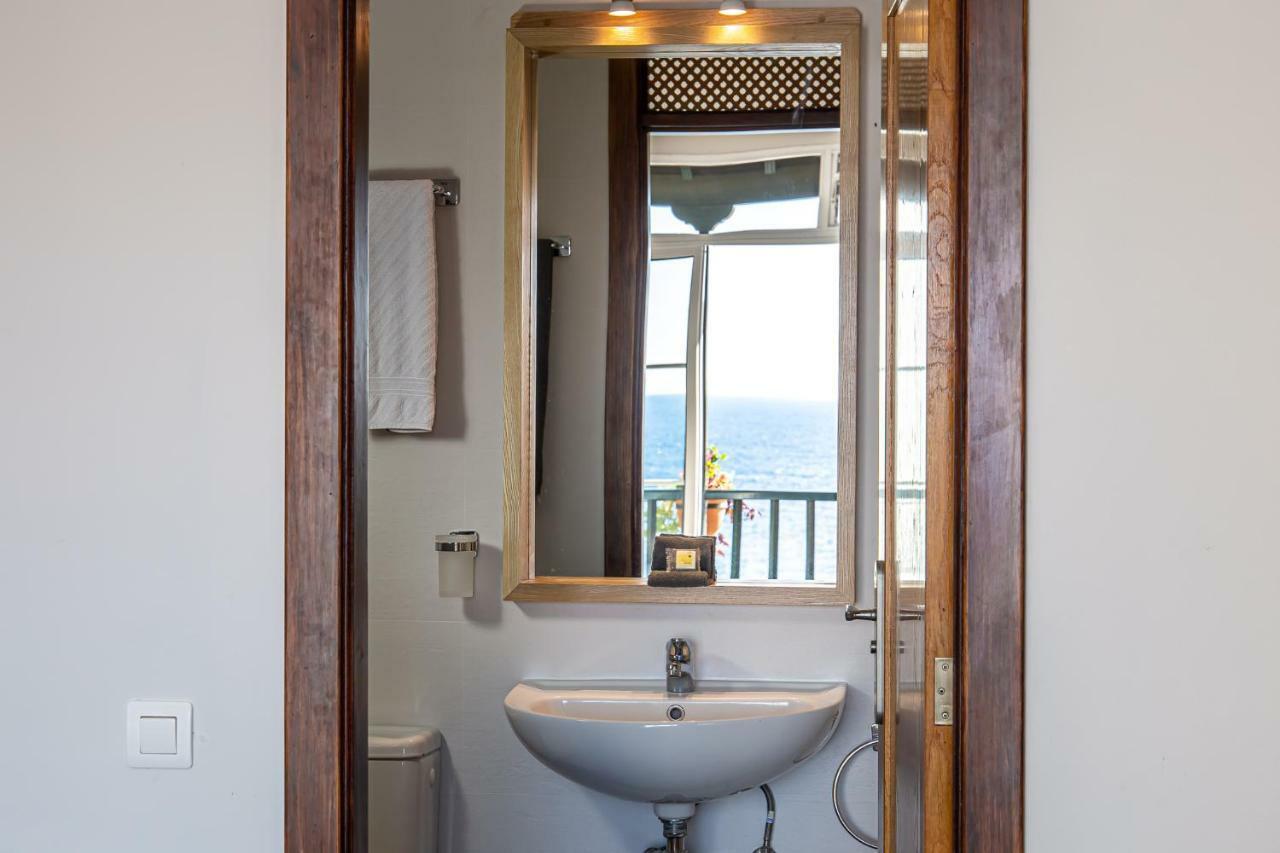 Twin Room Ocean View,1524855052:JPEG