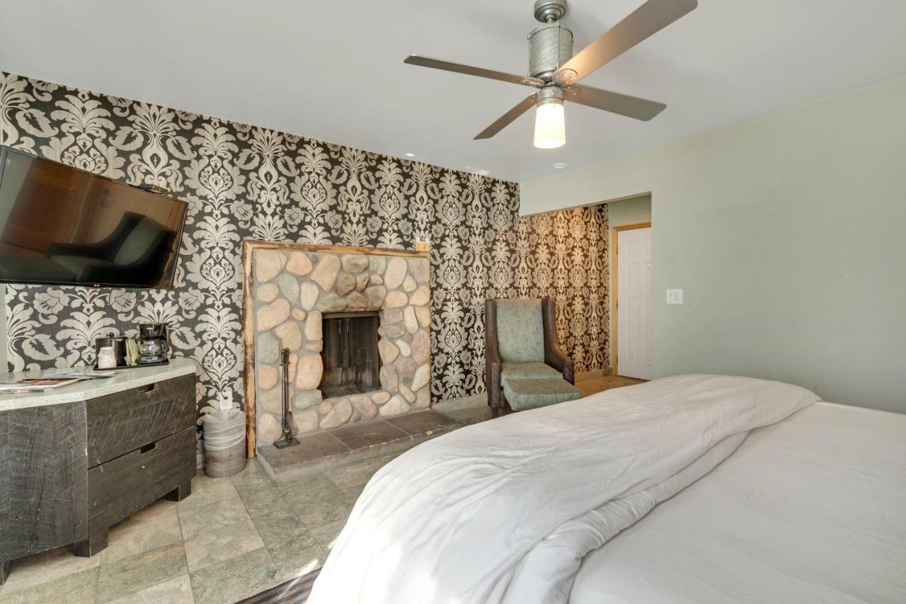 King Room Fireplace
