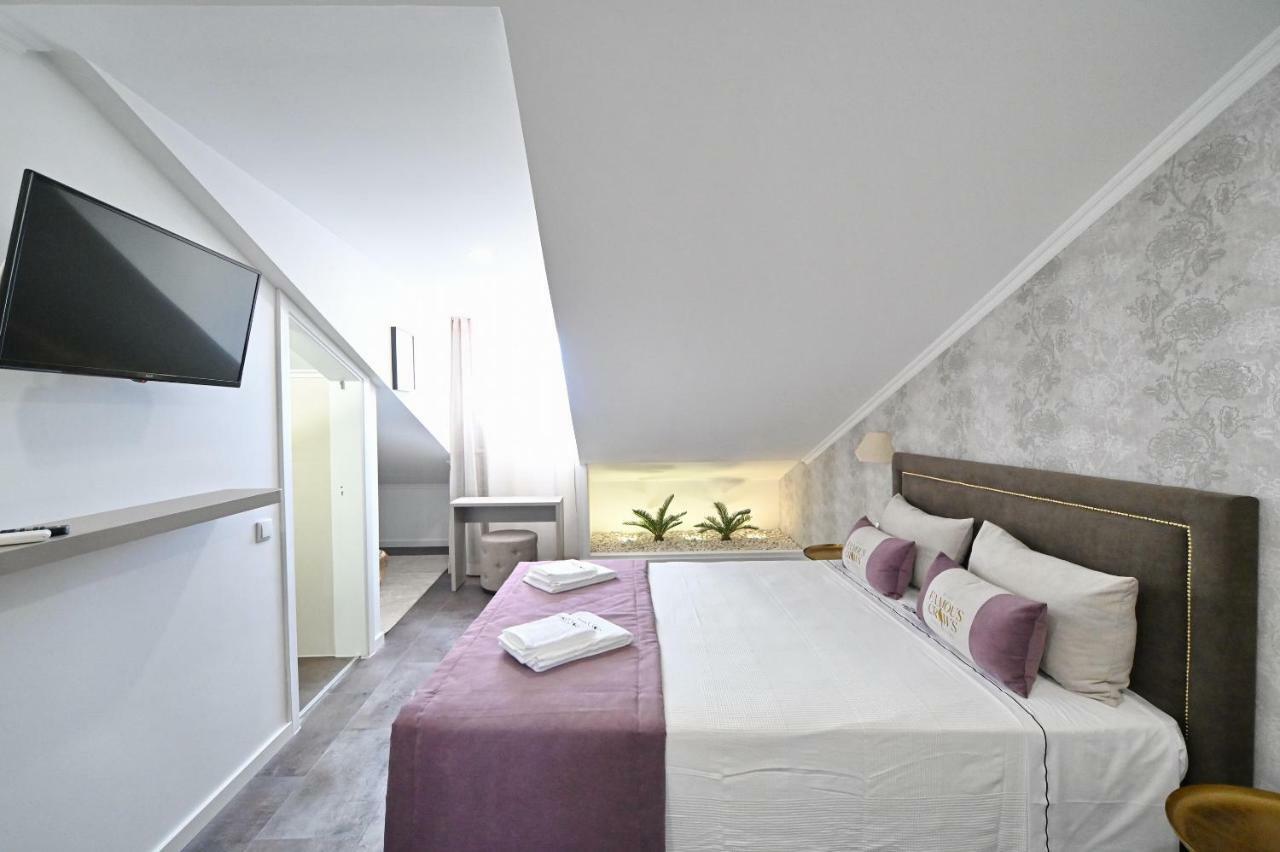 Double Room Private Bathroom Fourth Floor