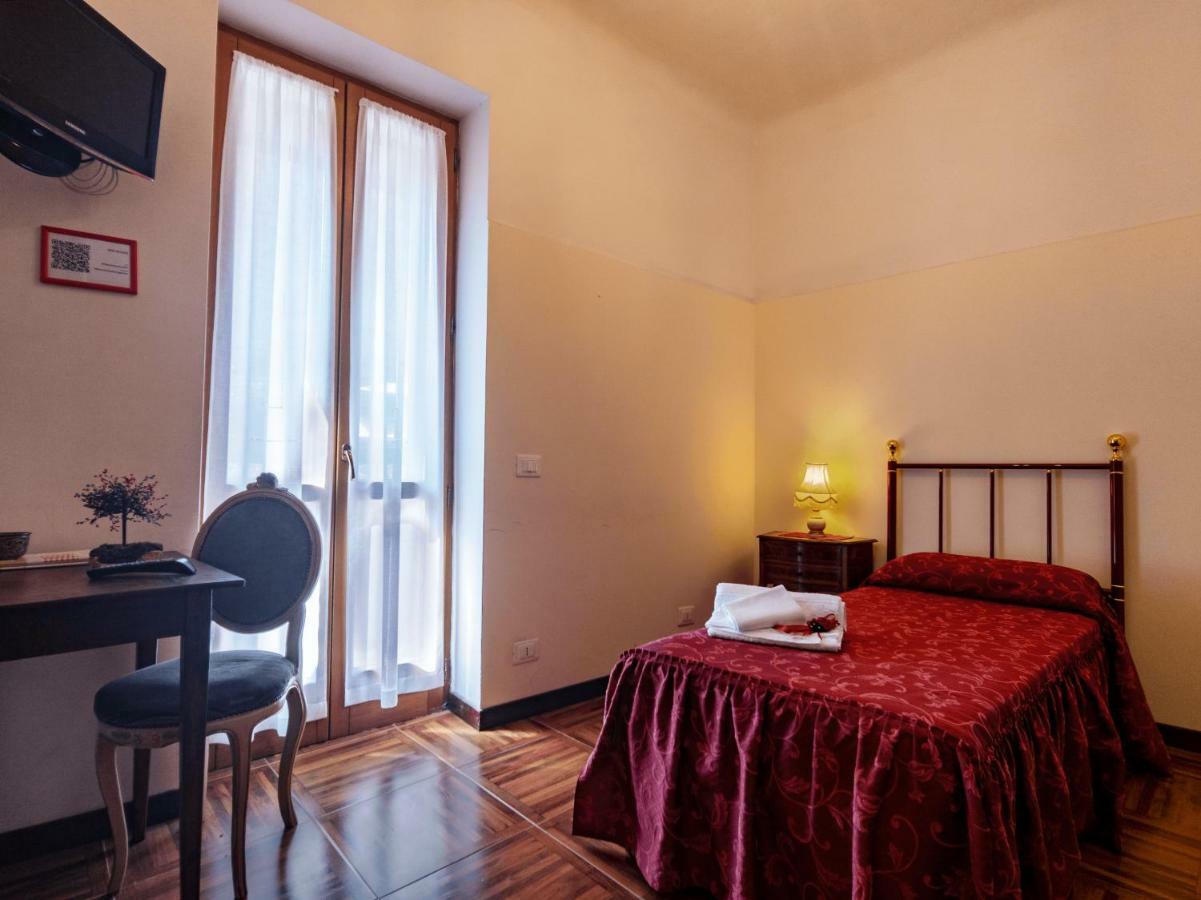 Comfort Single Room Private Garden Separate building,847136354:JPEG