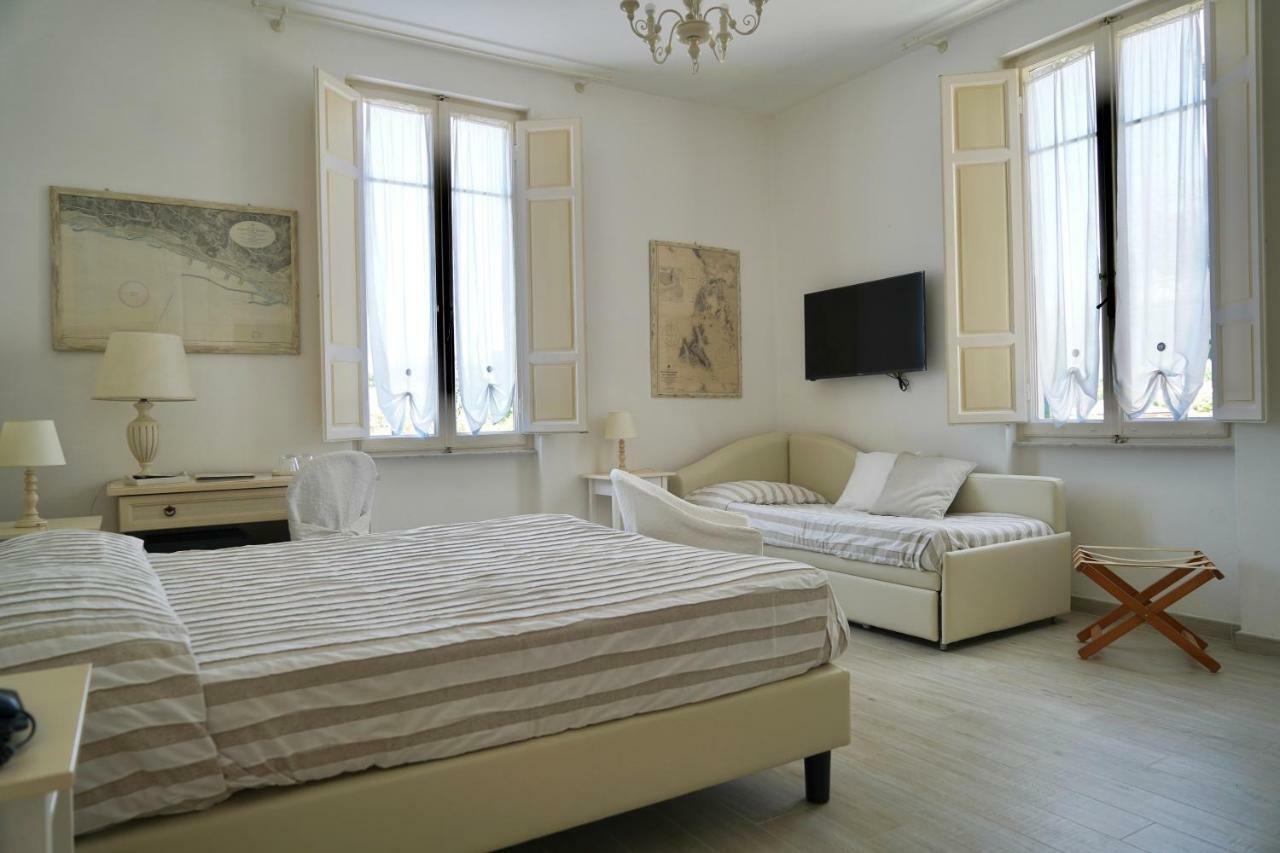 Triple Room,847394393:JPEG