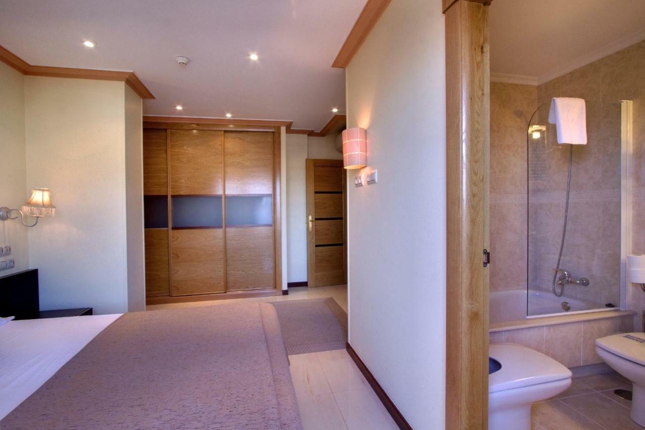 Two-Bedroom Apartment,848044112:JPEG