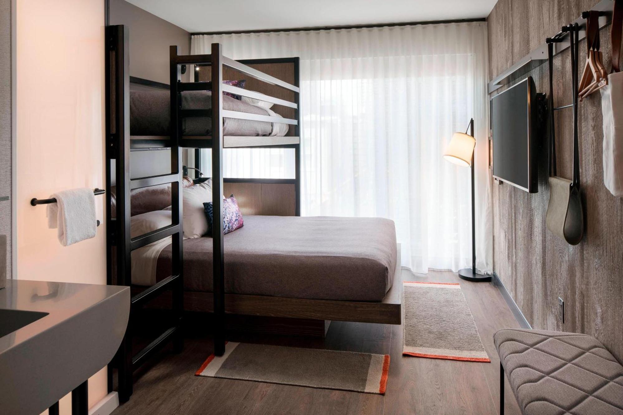 Queen Room Twin Bunk Bed,1578441677:JPEG