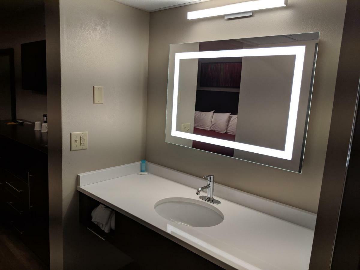 Two-Bedroom Suite,848759672:JPEG