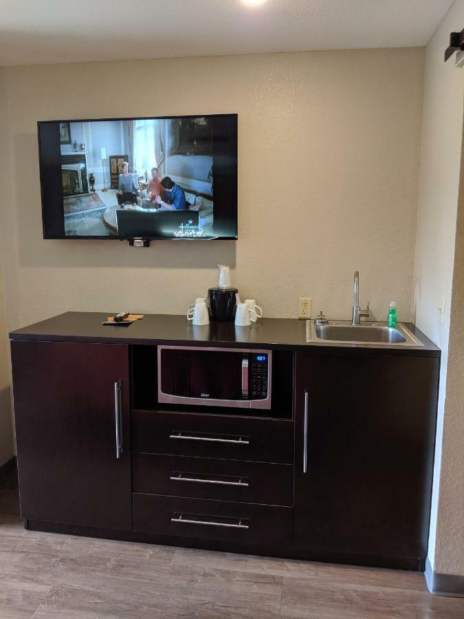 King Suite Spa Bath