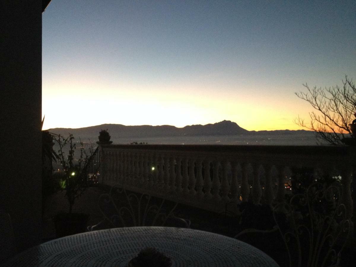 King Room Mountain View