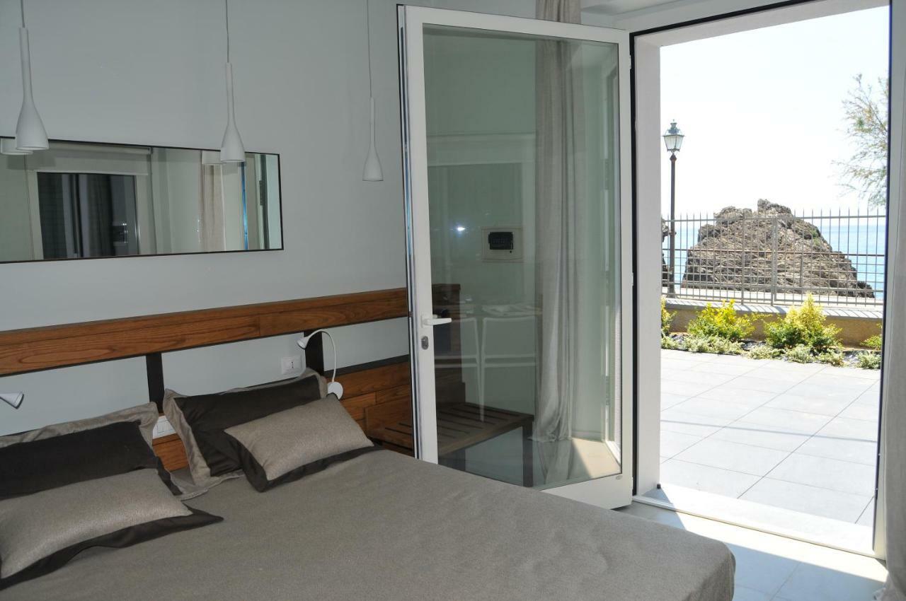 Deluxe Double Room Sea View,850747862:JPEG