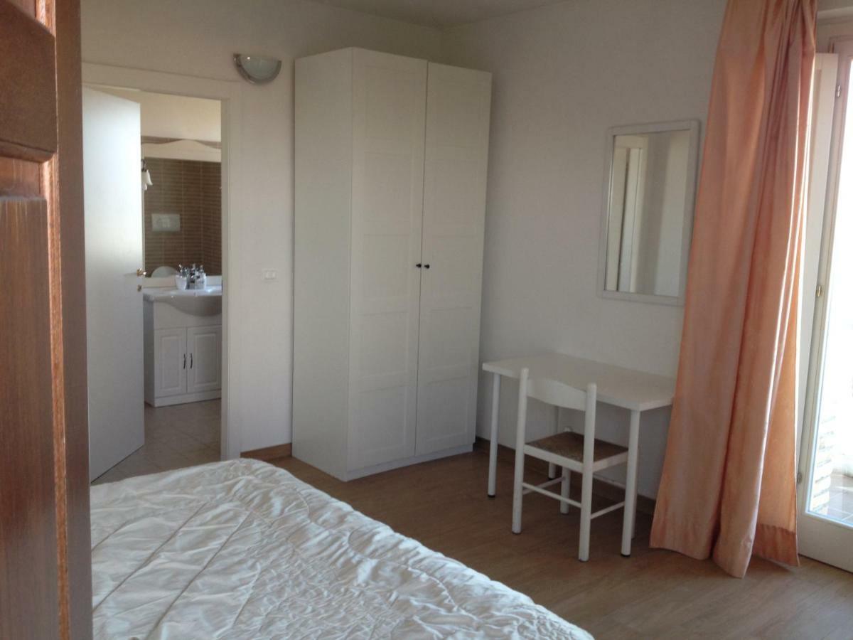 King Room Mountain View