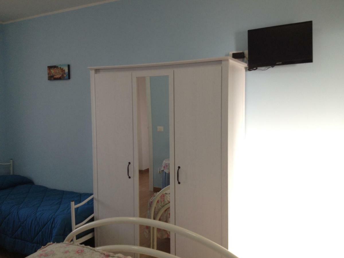 Deluxe Triple Room Sea View