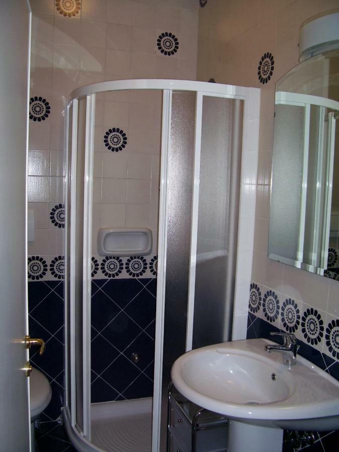 Standard Double Room,850920110:JPEG