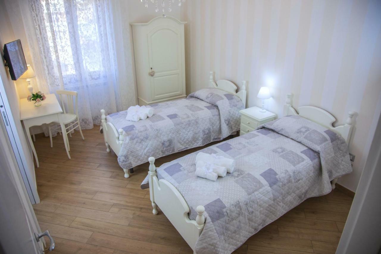 Double or Twin Room,850954037:JPEG
