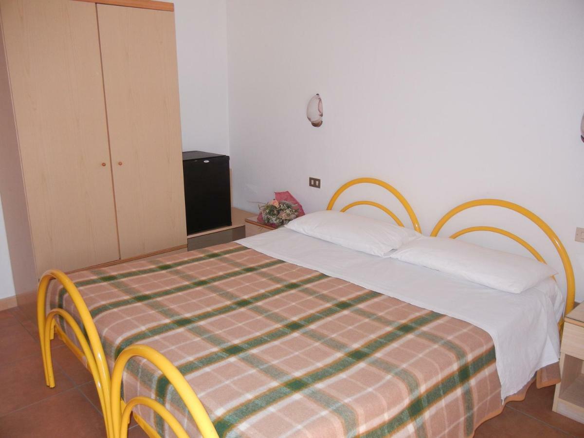 Deluxe Double or Twin Room Sea View,850924772:JPEG