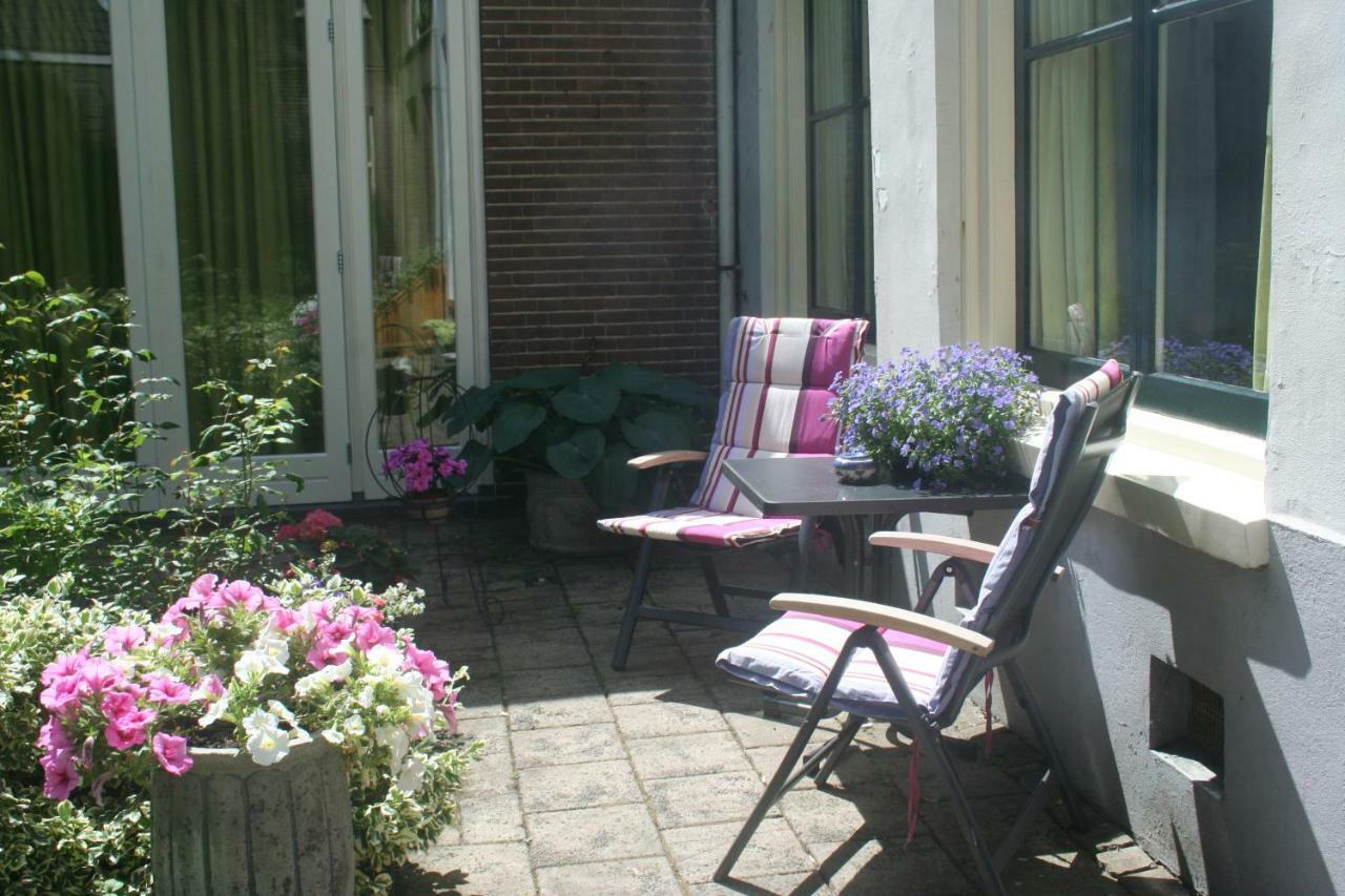 Modern Room Garden View Ground Floor