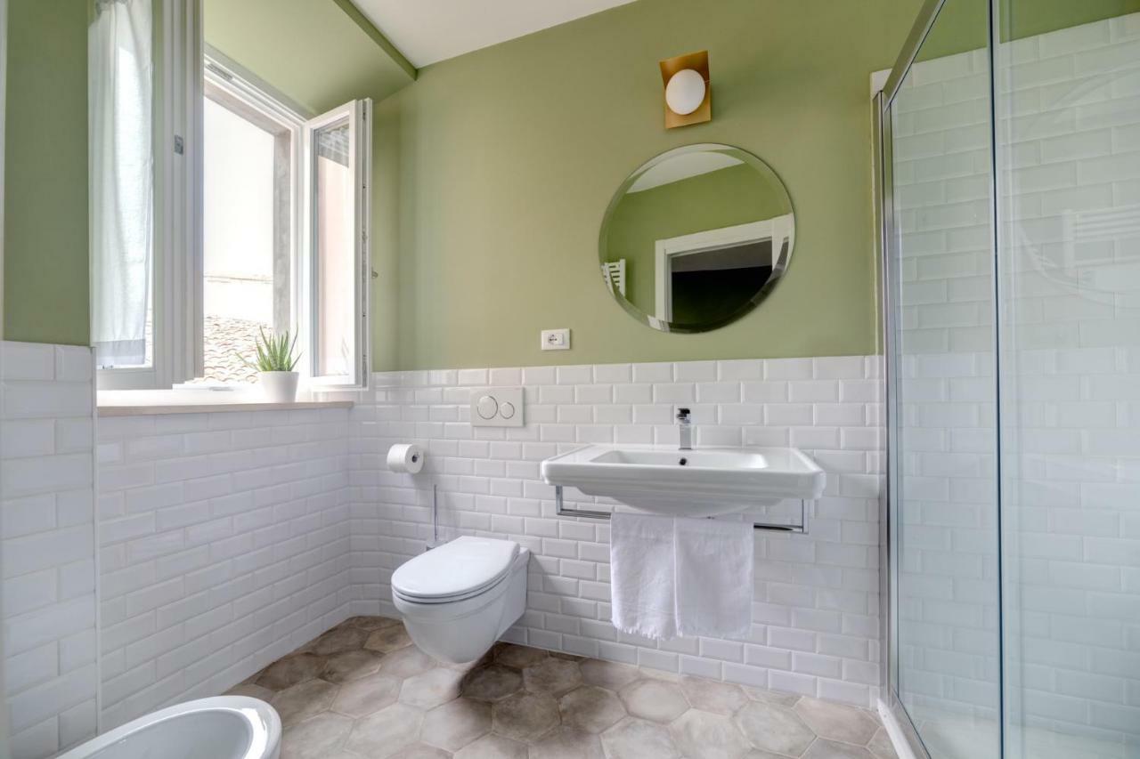 Family Room Private Bathroom