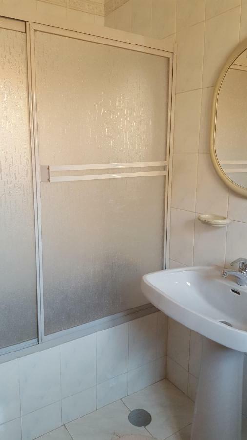 Standard Double Suite,852002246:JPEG