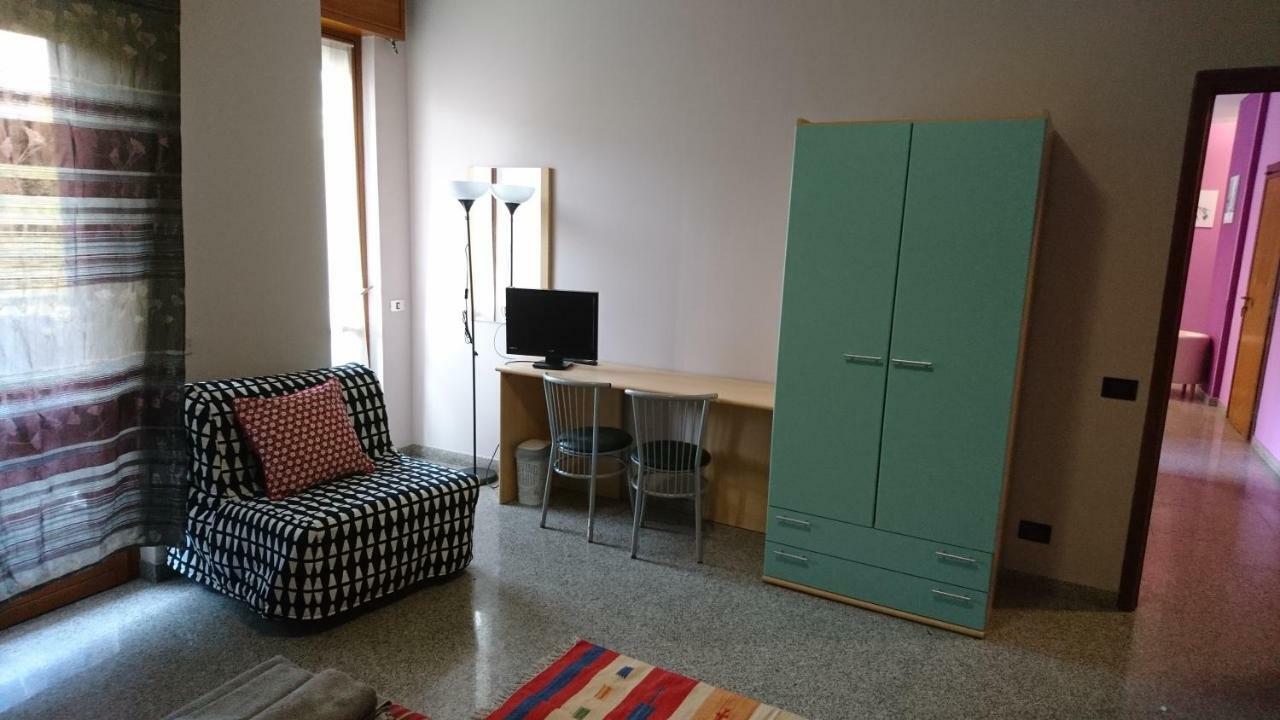 Family Room,852612740:JPEG