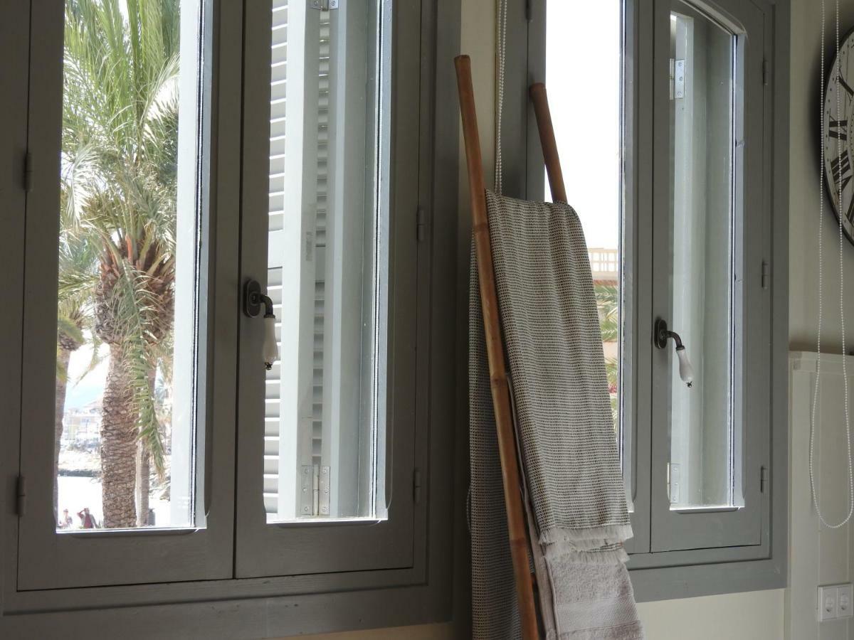 Deluxe Double Room with Sea View,855117017:JPEG