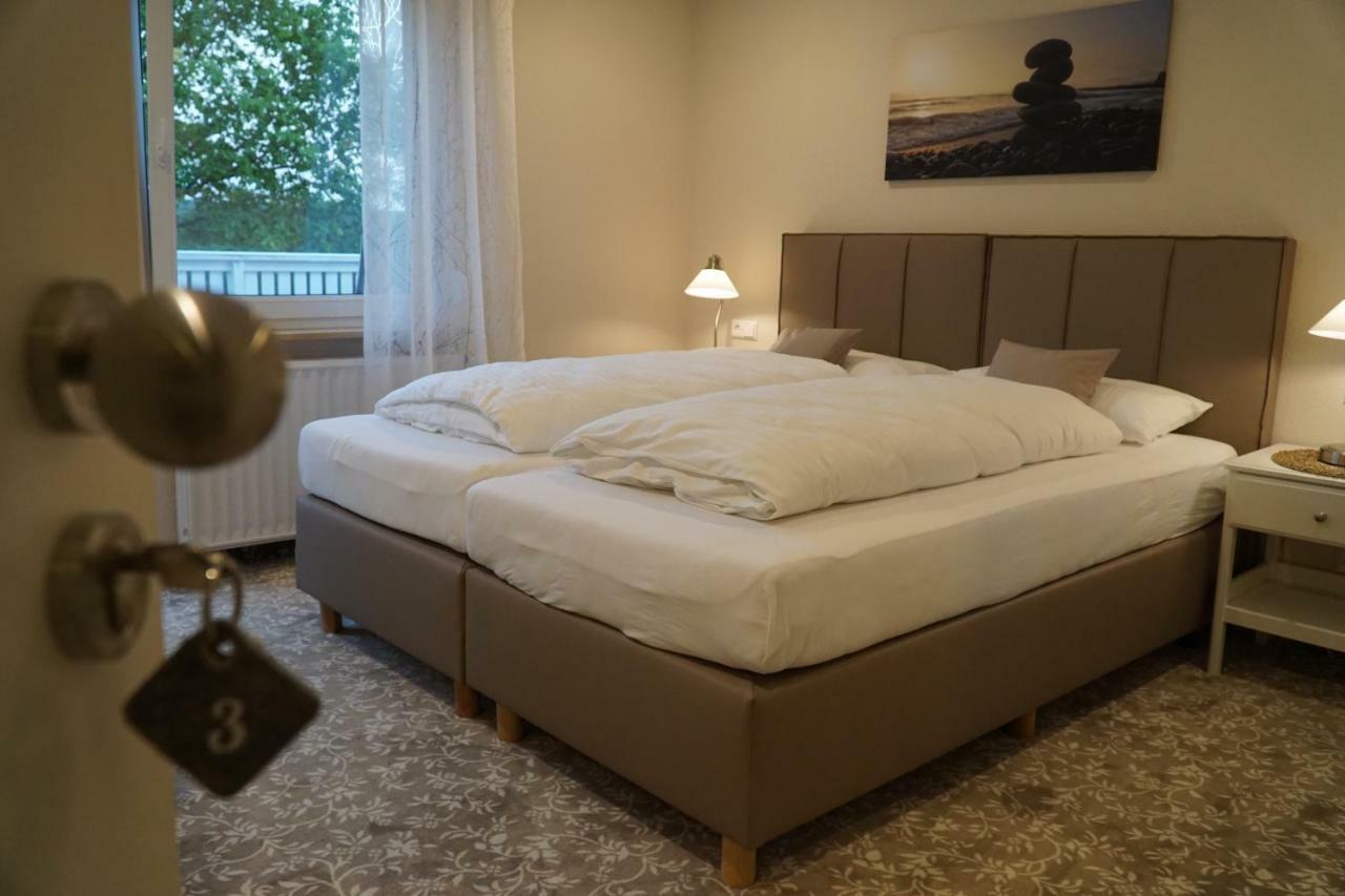 Doppelzimmer mit Balkon,1765409184:JPEG