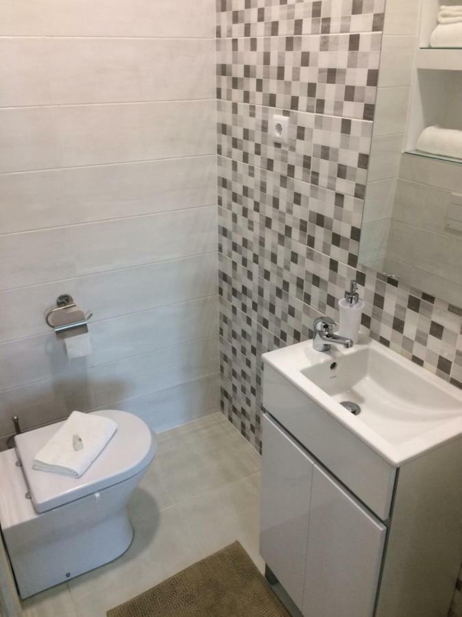 Double Room Private Bathroom,856765319:JPEG