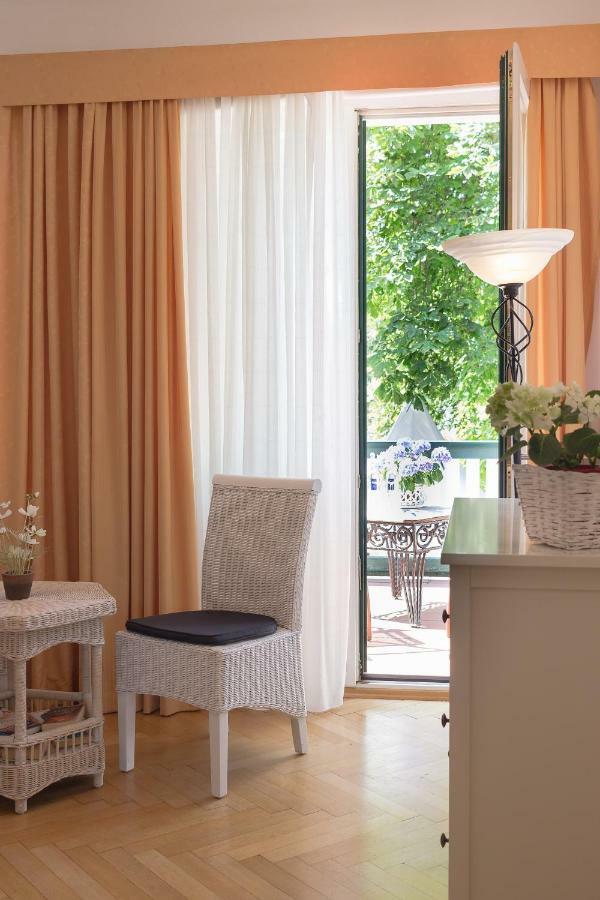Double Room with Terrace,858412727:JPEG