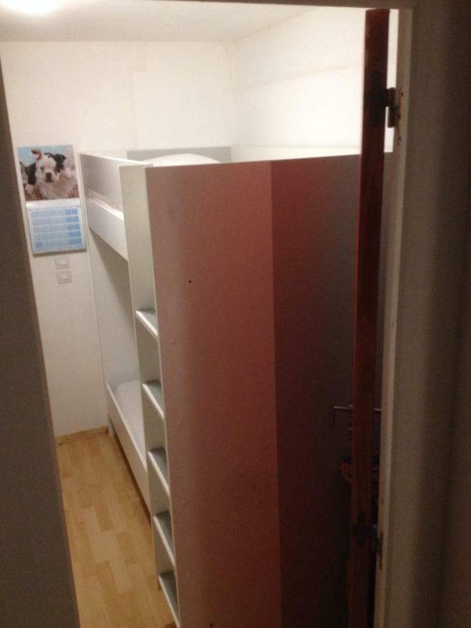 One-Bedroom House,858437816:JPEG