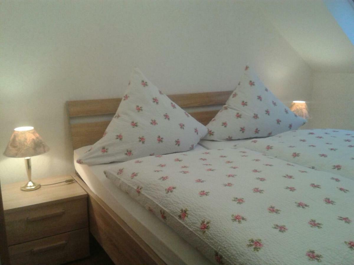 Double Room,869452760:JPEG