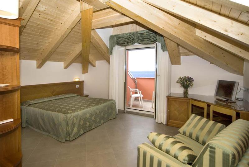 Junior Suite Sea View