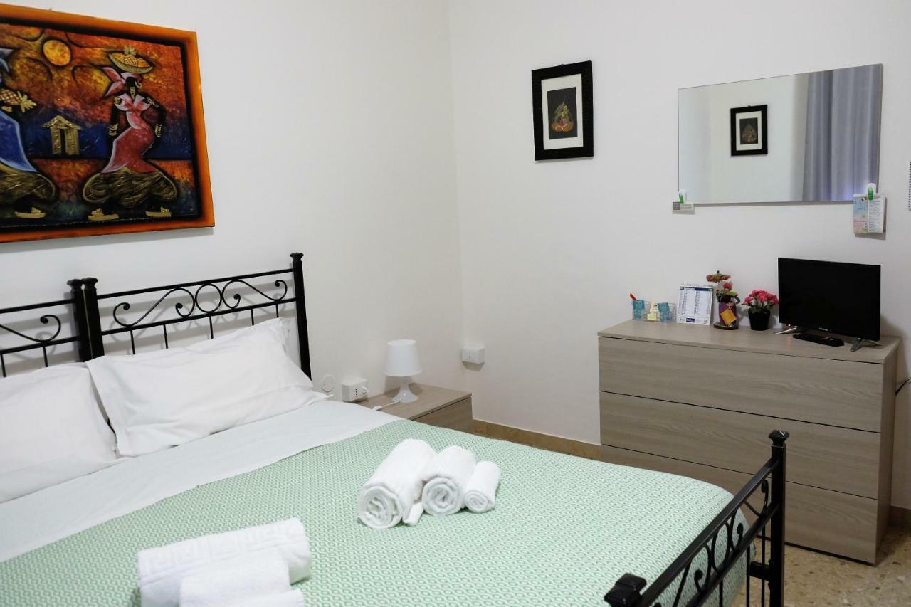 Double Room Kitchen