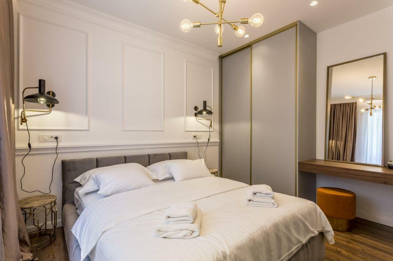 Superior King Suite