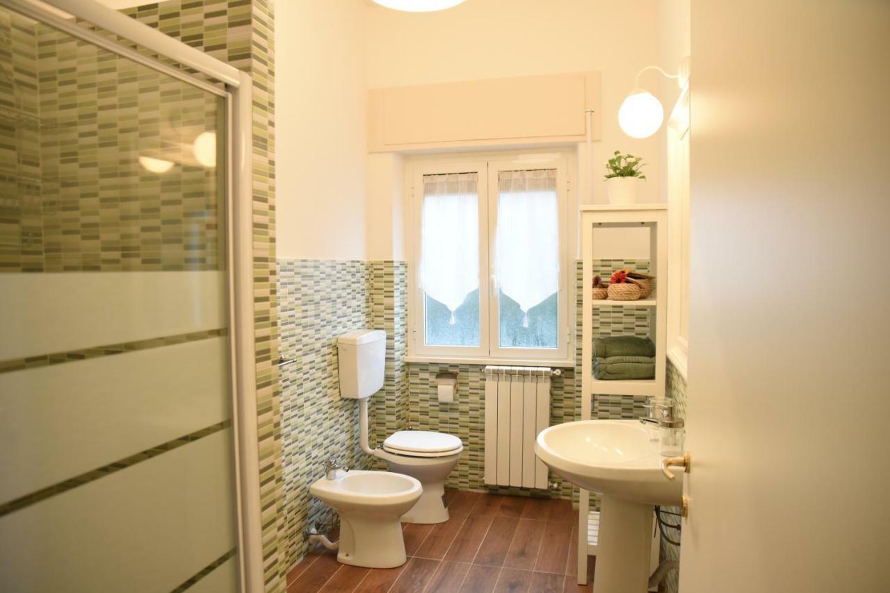 Triple Room Private Bathroom