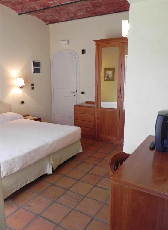 Double Room,8734264:JPEG