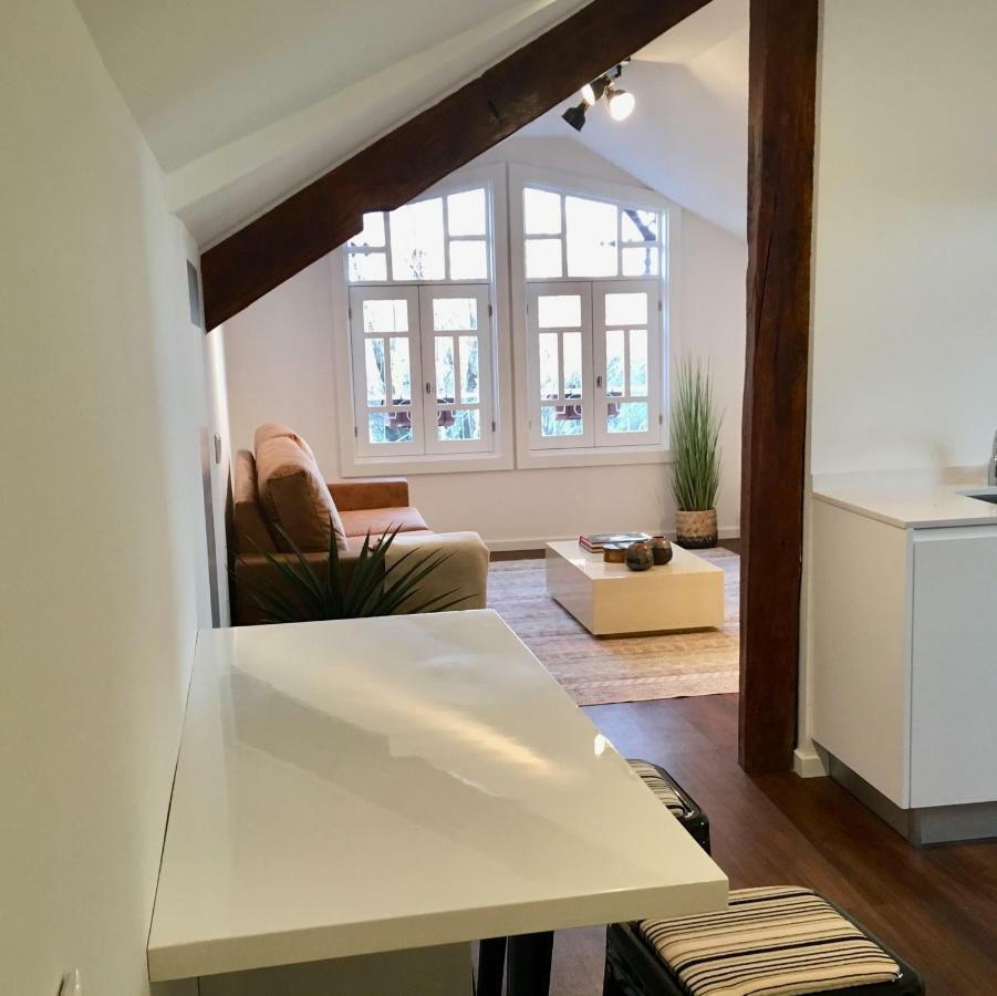 One-Bedroom Apartment,872206958:JPEG