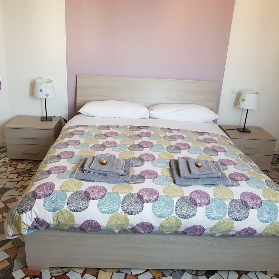 Deluxe Double Room,873944204:JPEG