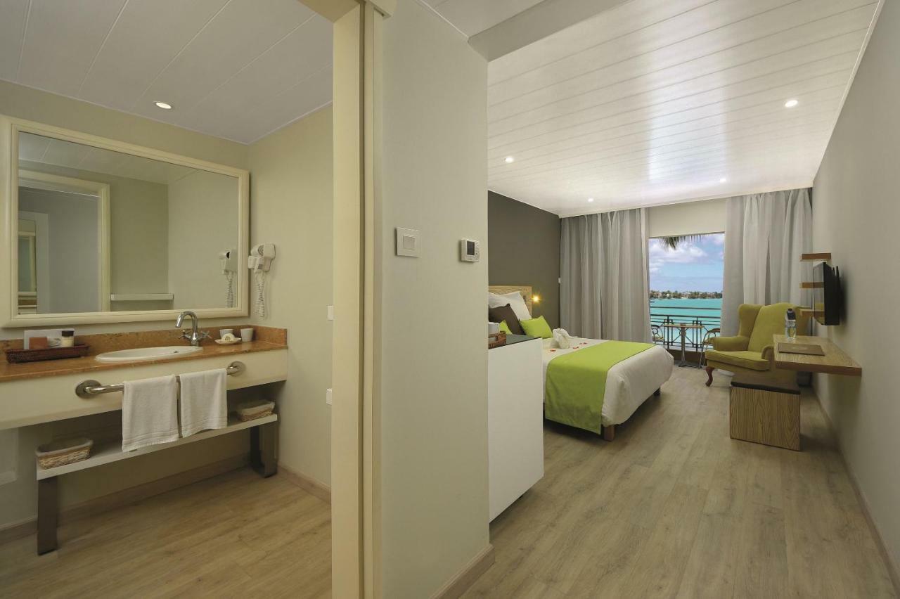 Standard Beachfront Room