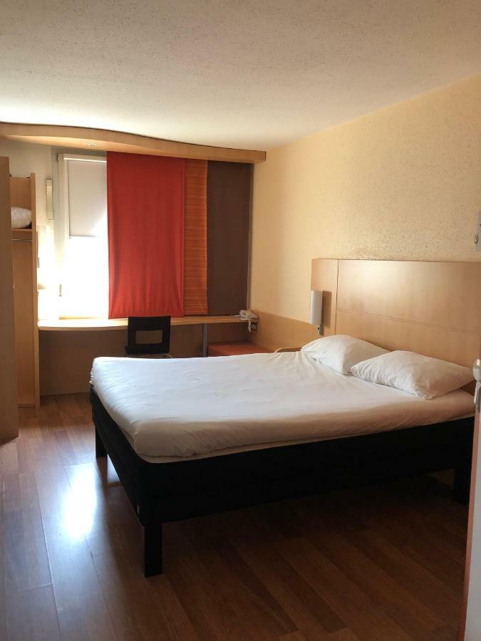 Two Adjacent Double Rooms,885850552:JPEG