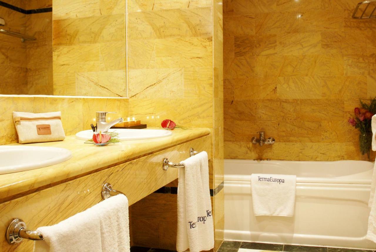 Superior Double Room Terrace Spa Access